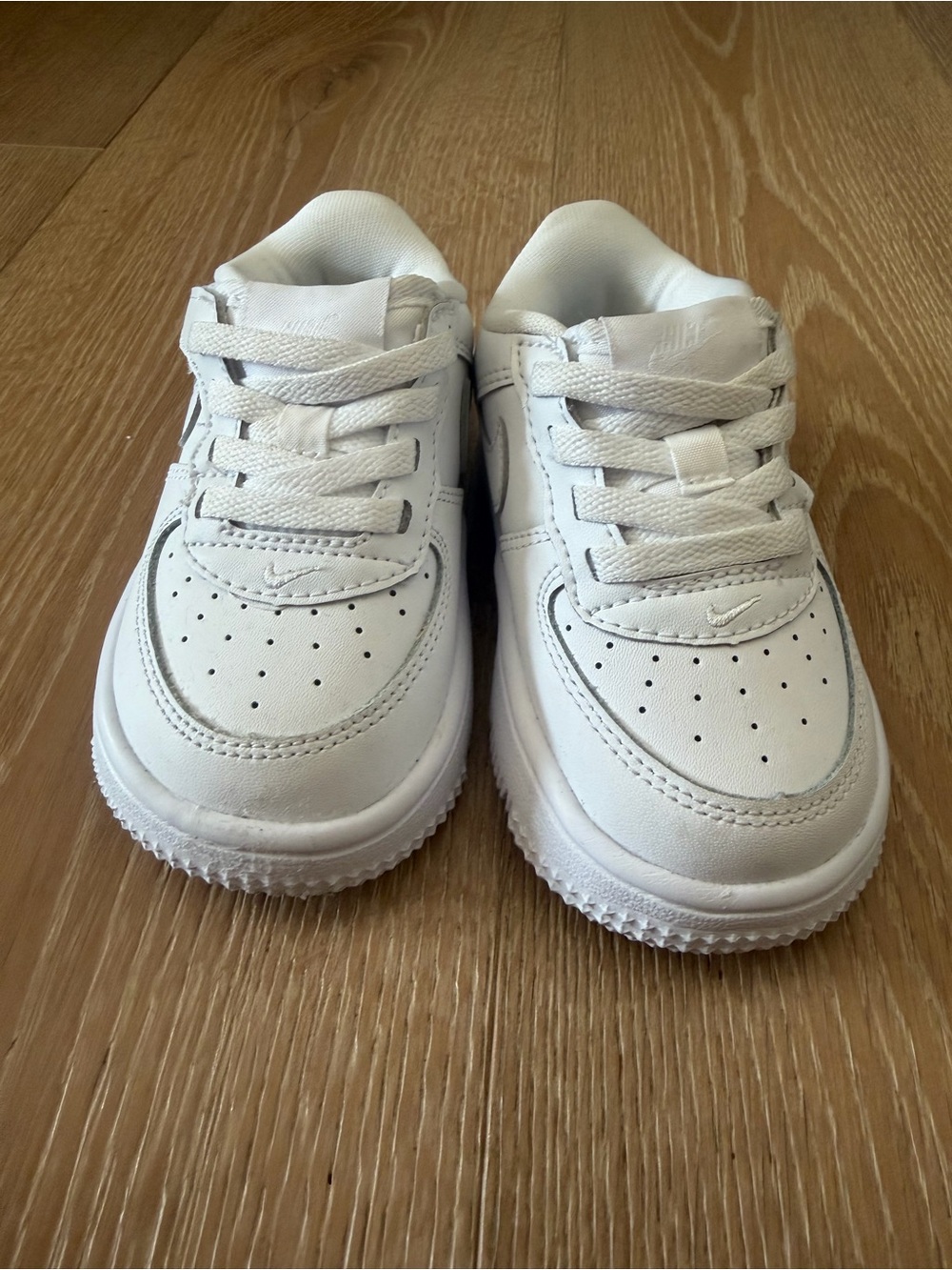 Nike Kids White Low-Top Athletic Sneakers